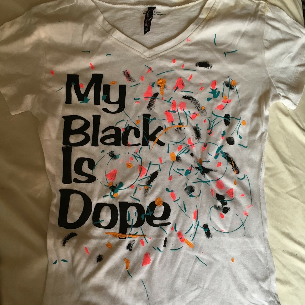 Women's white tshirt